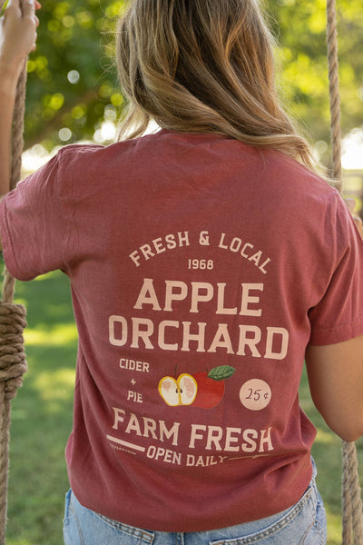 Apple Farmers Market Graphic Tee