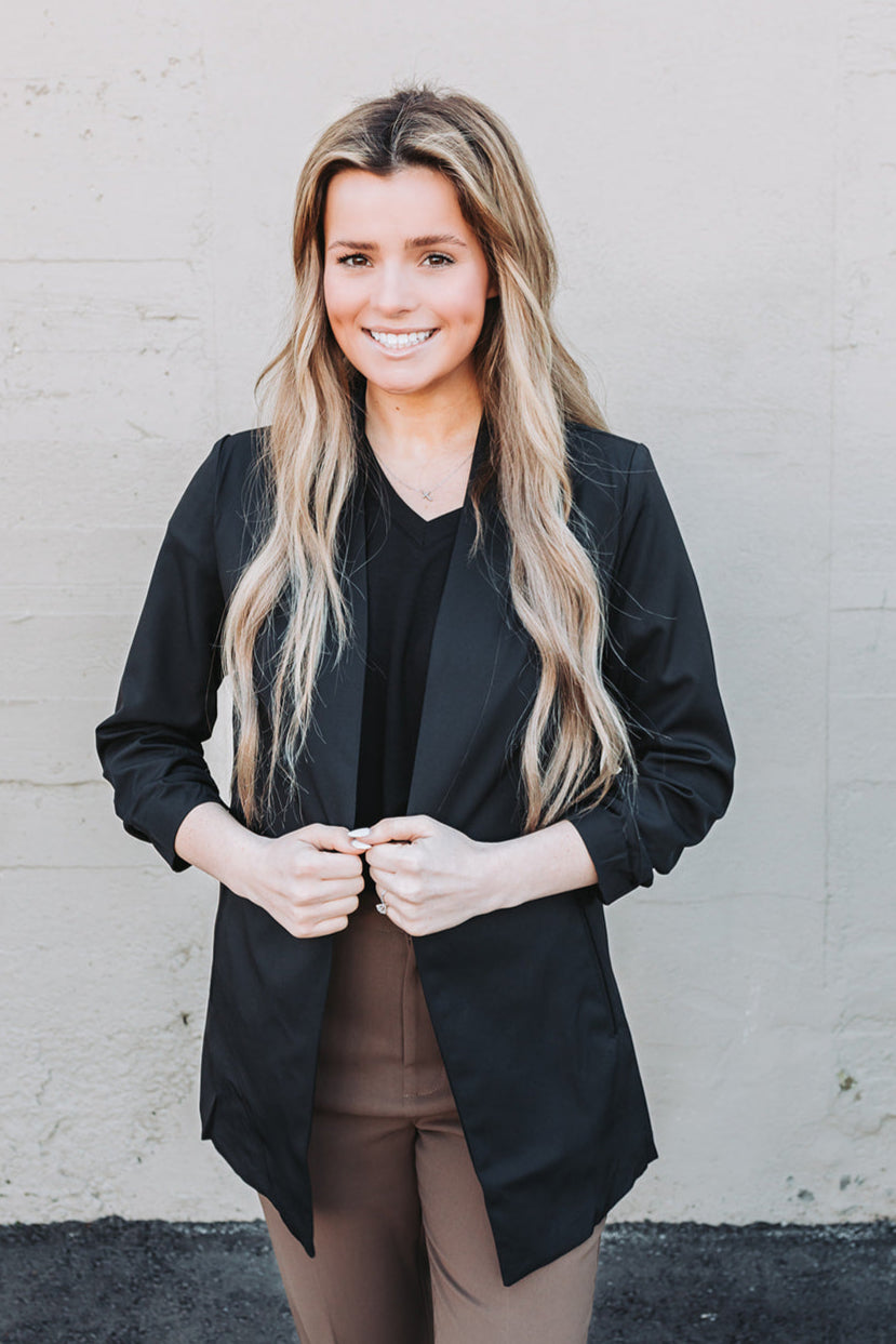 Scrunch Sleeve Blazer / Black