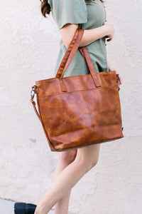 Simple Modern Harper Vegan Leather Getaway Tote / Brown Medium