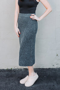 Darcy Knit Midi Skirt / Charcoal